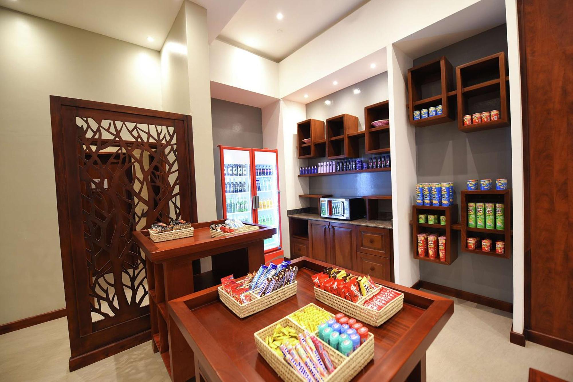 Hilton Garden Inn קמפאלה מראה חיצוני תמונה